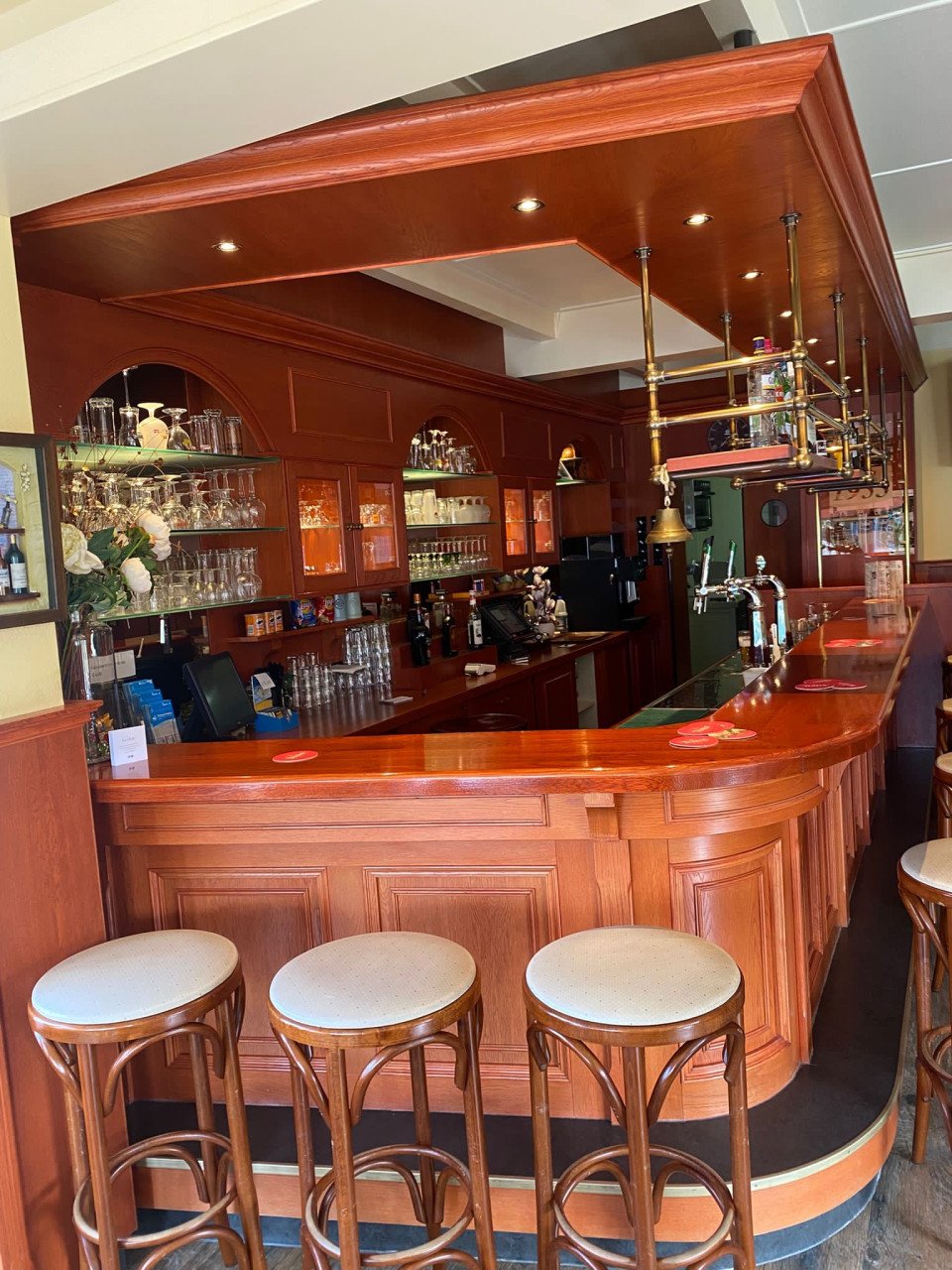 Cafe bar
