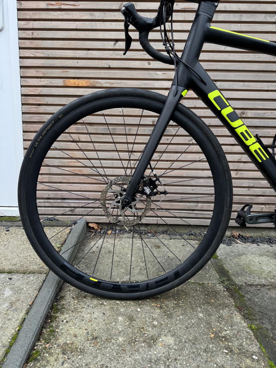 Cube Attain Race Disc Tiagr 2020 (Racefiets)