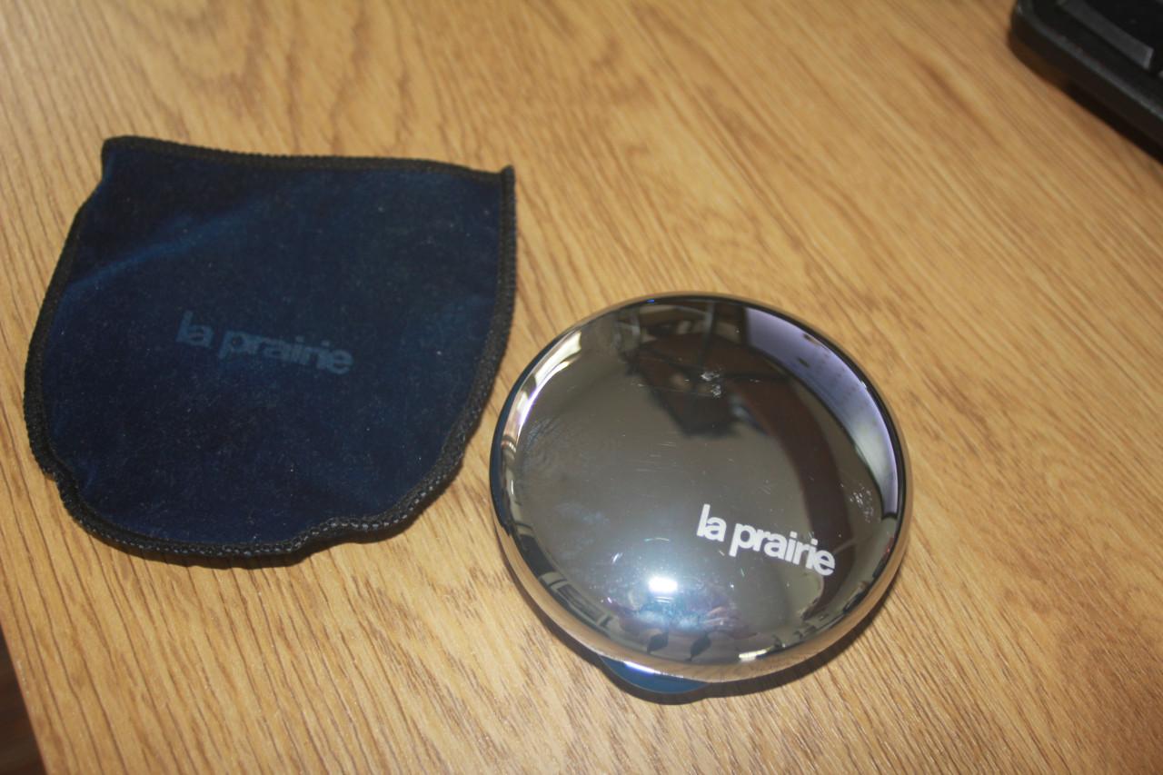 Poederdoos van La Prairie