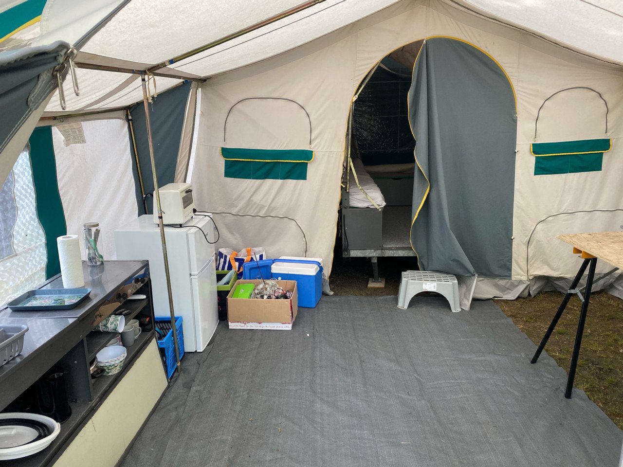 Vouwwagen met 4 slaapplaatsen