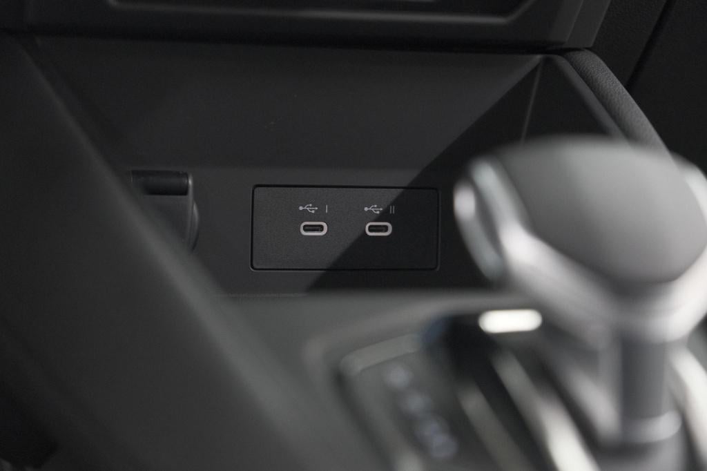 Renault Captur mild hybrid 160 edc techno | pack winter | camera | adaptiev