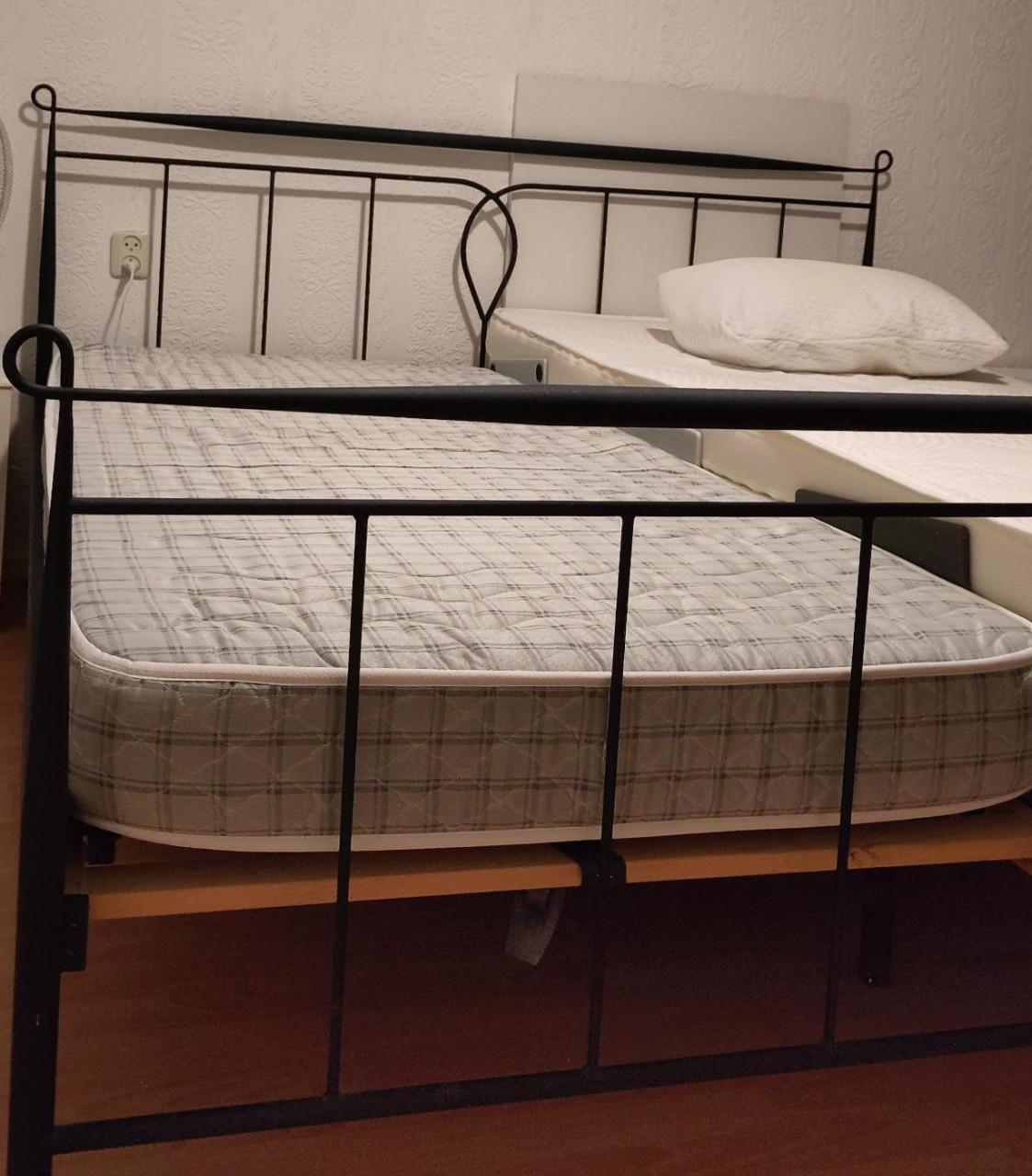 Tweepersoonsbed, gratis