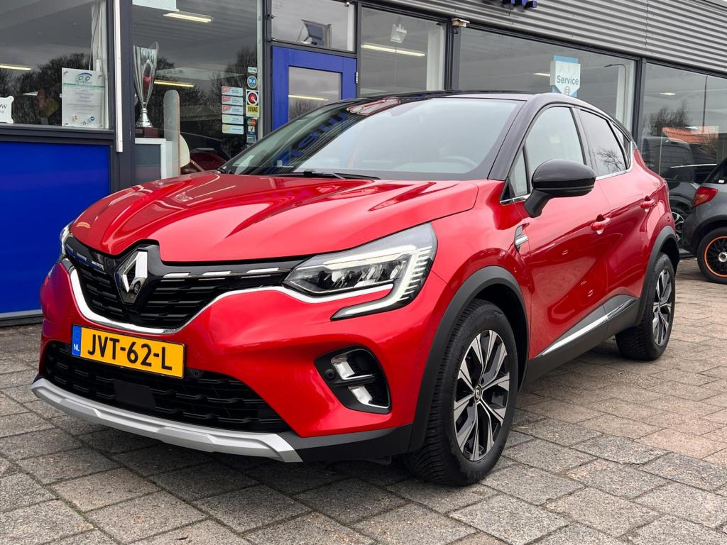 Renault Captur 1.3 tce 140 aut, intens met vele opties, camera, zelf sturen