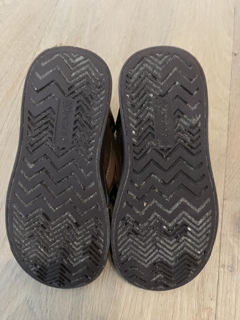 ShoesMe schoenen maat 26 nieuwstaat