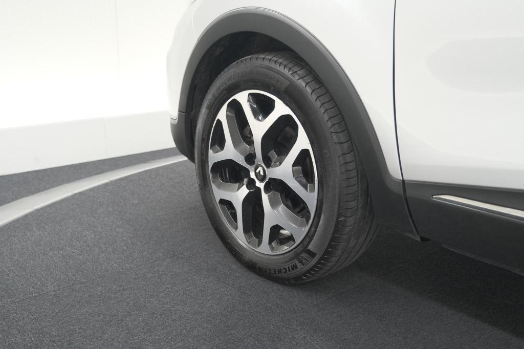 Renault Captur tce 150 edc intens | trekhaak | navigatie | parkeersensoren