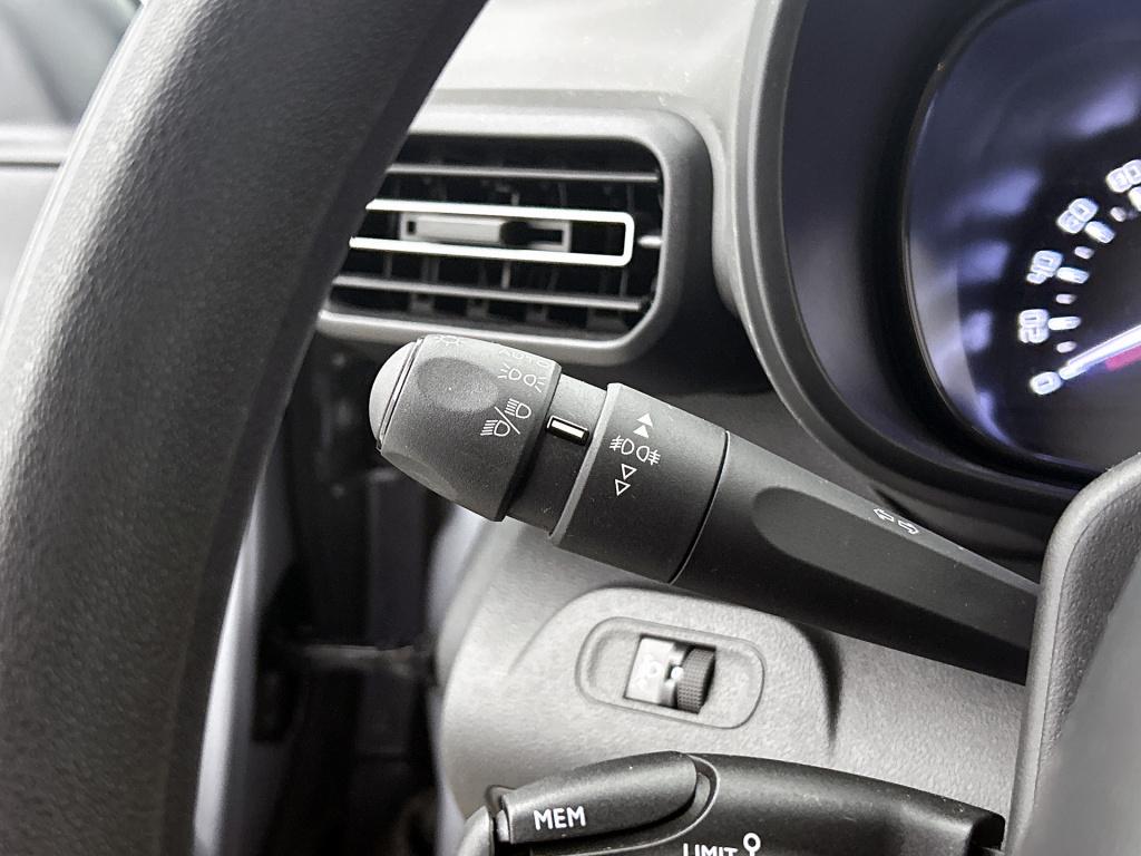 Citroen Berlingo xl 110 pk feel | rijklaar | parkeersensoren | navigatie |