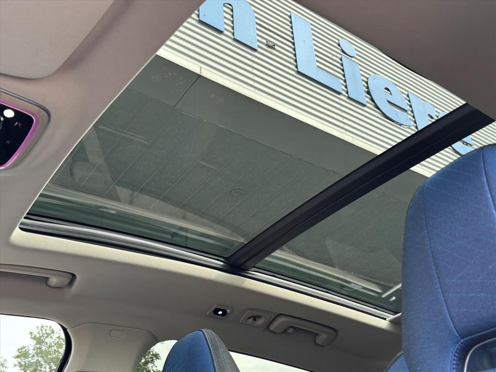 Lynk & Co 01 1.5td 261pk phev 7dcth|360gr camera|infinity sound| schuifdak|