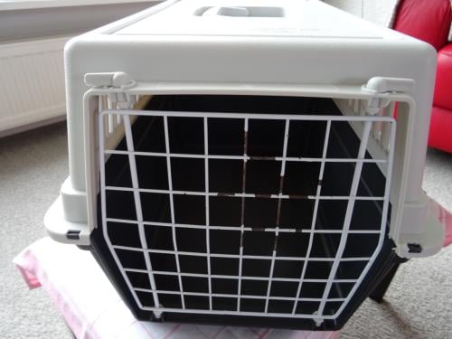 Dieren Bench/ Vervoerskoffer Merk Ferplast voor € 7,50