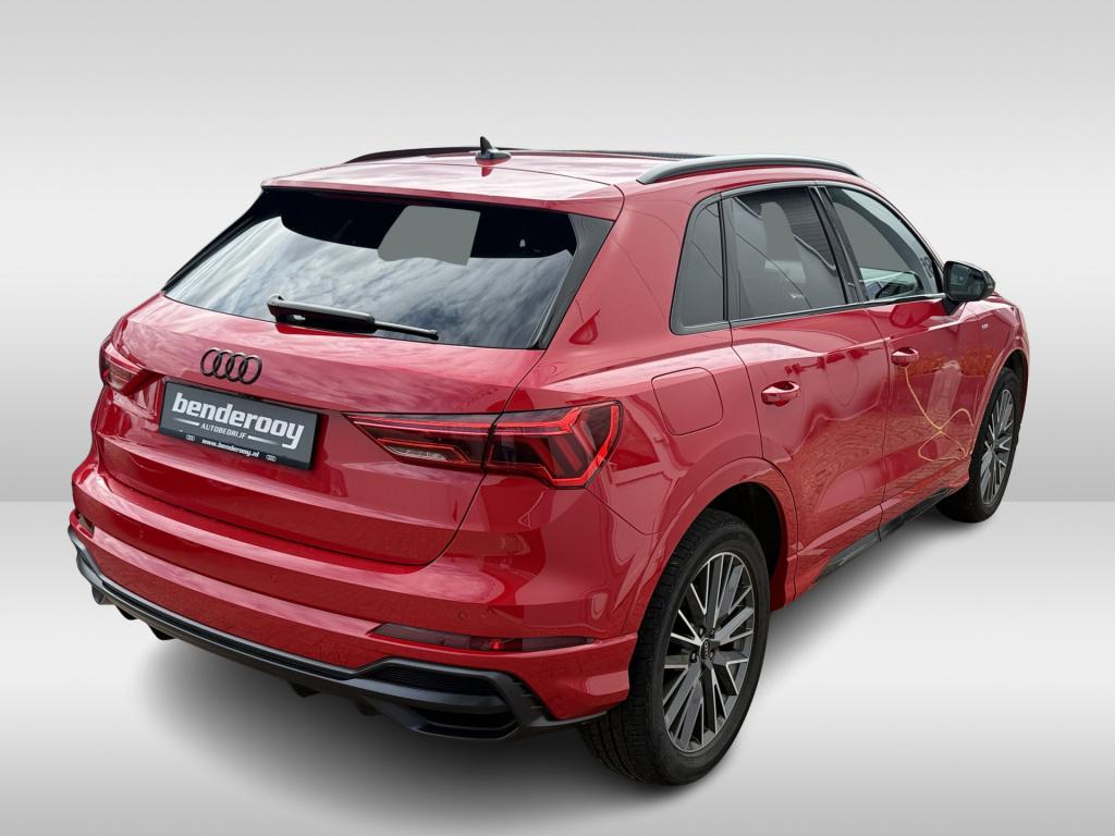 Audi Q3 45 tfsi e 245pk s edition | pano dak