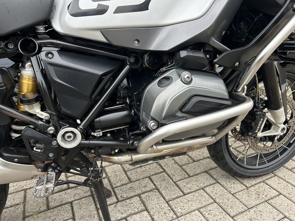 Nette BMW R1200GS Adventure '14 met 121 dkm, vol opties, dealer ond. €8950