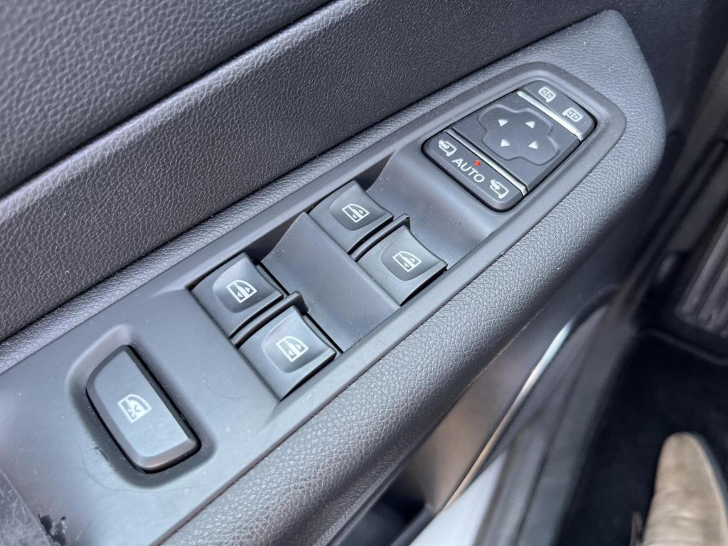 Renault Captur 0.9 tce bose | climate control | cruise control | trekhaak |