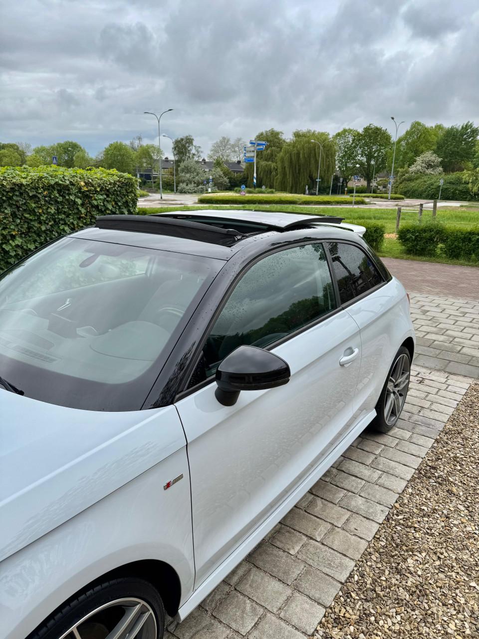 AUDI A1 Sportback 1.4 TFSI PRO LINE S