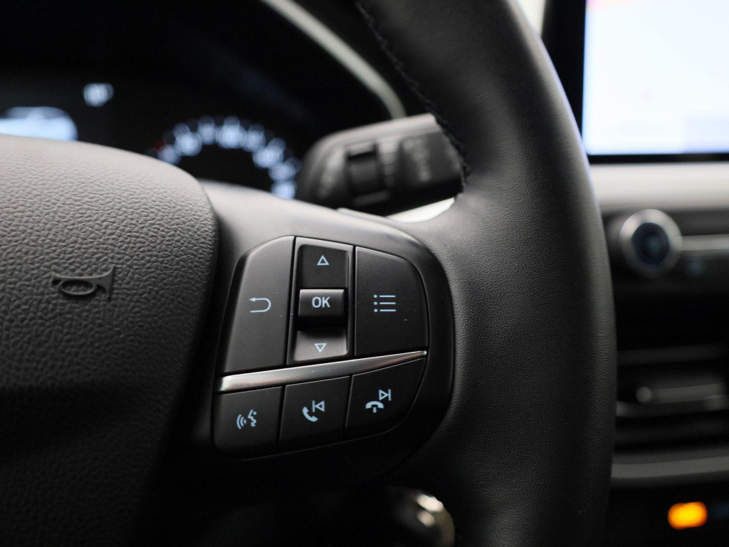 Ford Focus wagon 1.0 ecoboost hybrid trend edition business | cruise contro