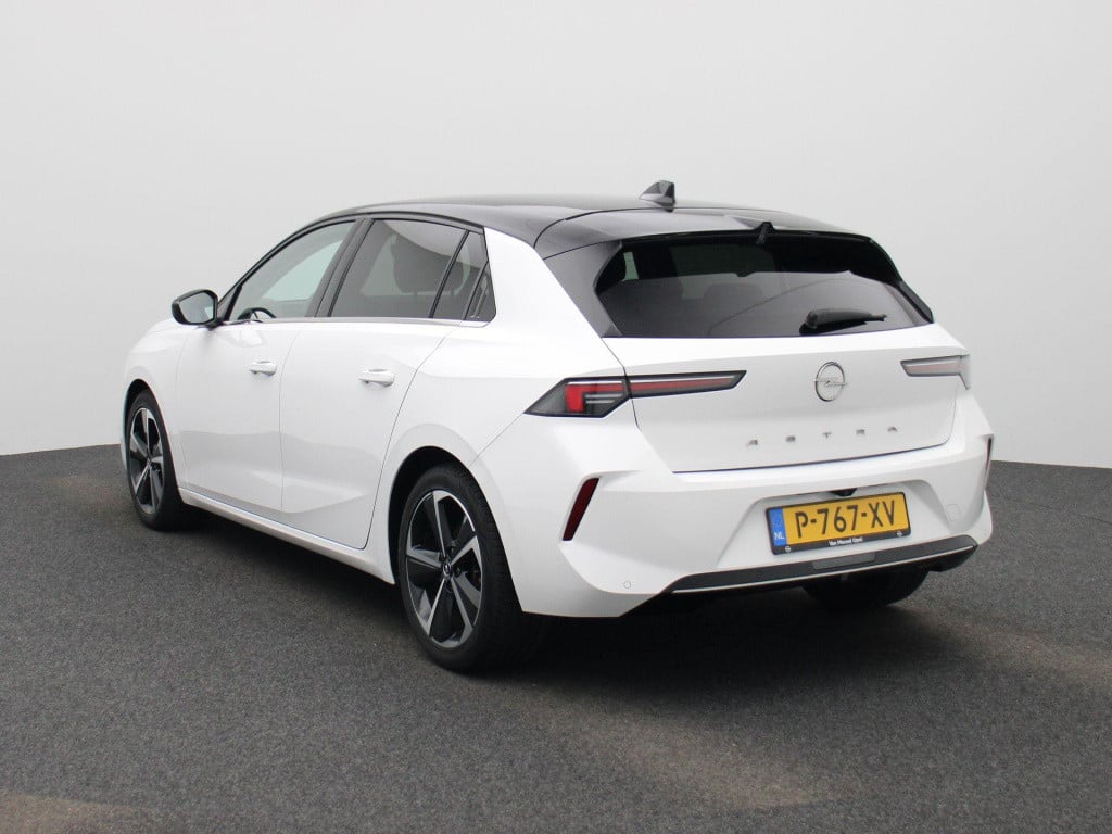 Opel Astra 1.2 business elegance | automaat | navigatie | camera | stoelver