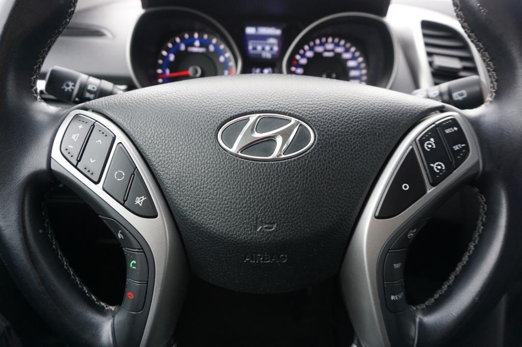 Hyundai I 30 1.6 gdi i-vision automaat / climate / navi / cruise controle /