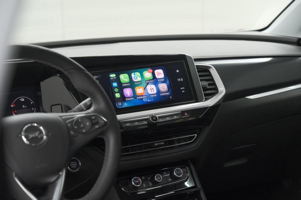 Opel Grandland 1.6 turbo plug-in hybrid gs 225 | adaptieve cruise control |