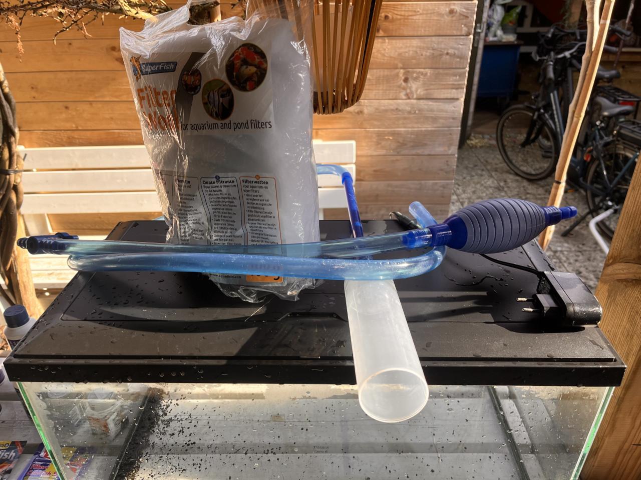 Superfish aquarium inclusief toebehoren