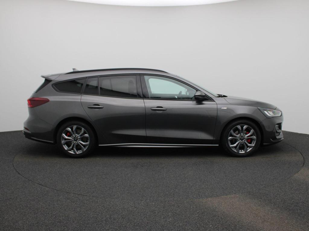 Ford Focus wagon 1.0 ecoboost hybrid st line x