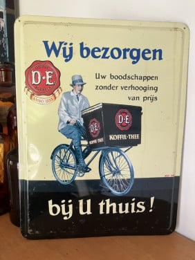 Vintage metalen bord  D. Egberts