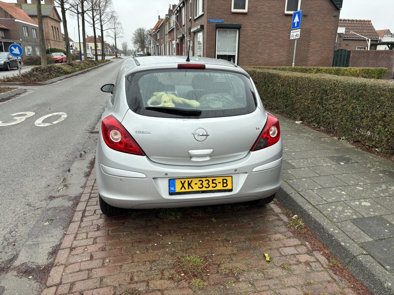 Opel Corsa 2007 Grijs