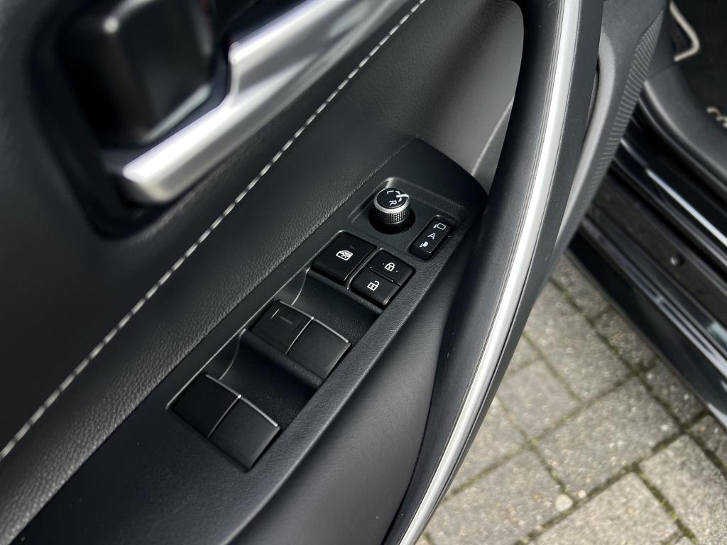 Toyota Corolla Touring Sports hybrid 140 dynamic