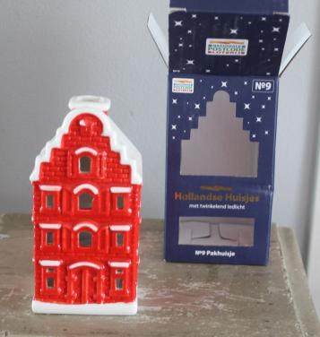 Hollandse Huisje Postcodeloterij kerst nr9 pakhuisje
