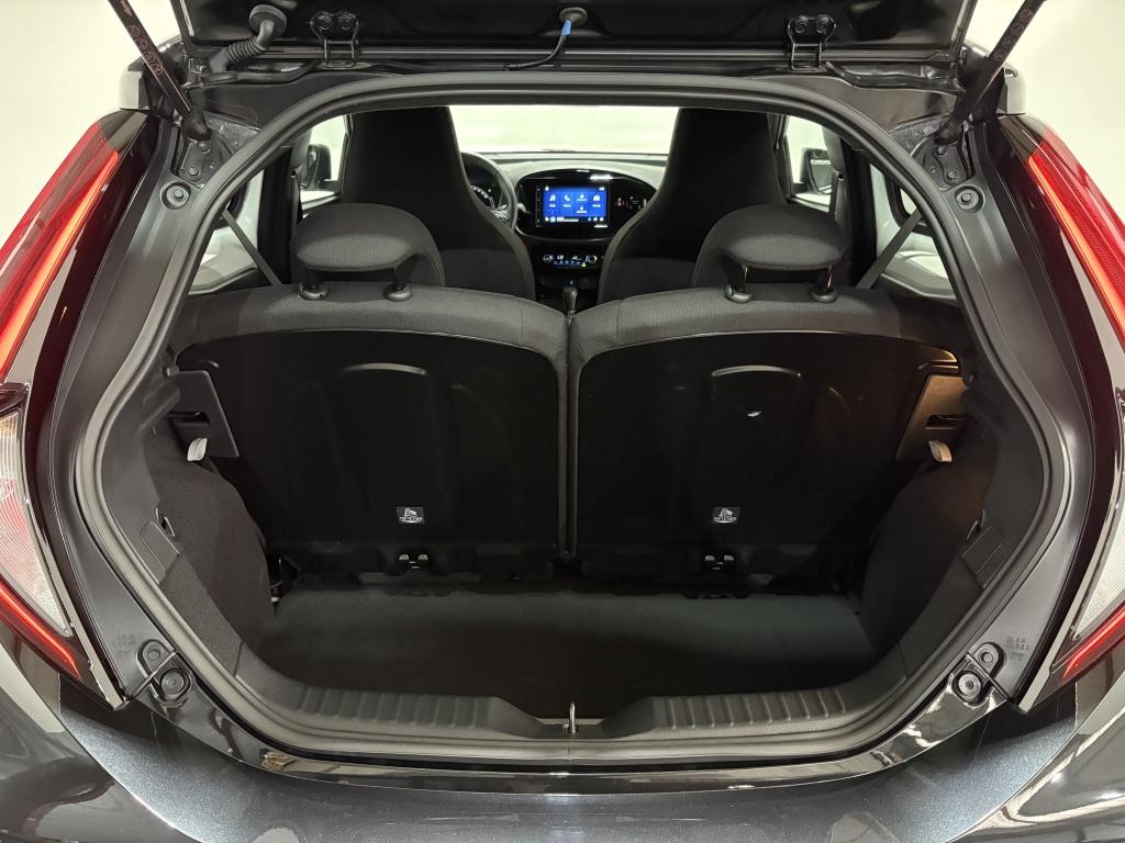 Toyota Aygo x 1.0 vvt-i s-cvt puls