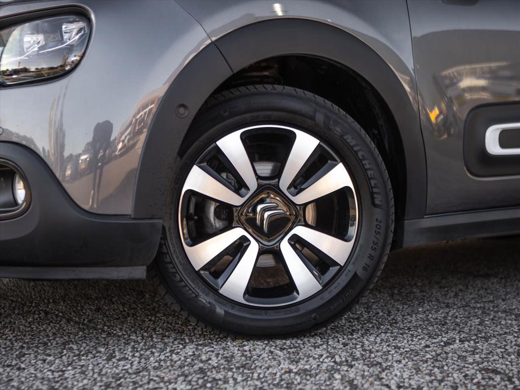 Citroen C3 1.2 puretech 110pk shine