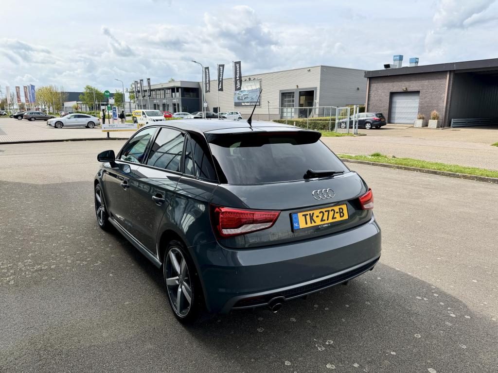 Audi A1 Sportback 1.0 tfsi advance sport s-line navi ecc cruise