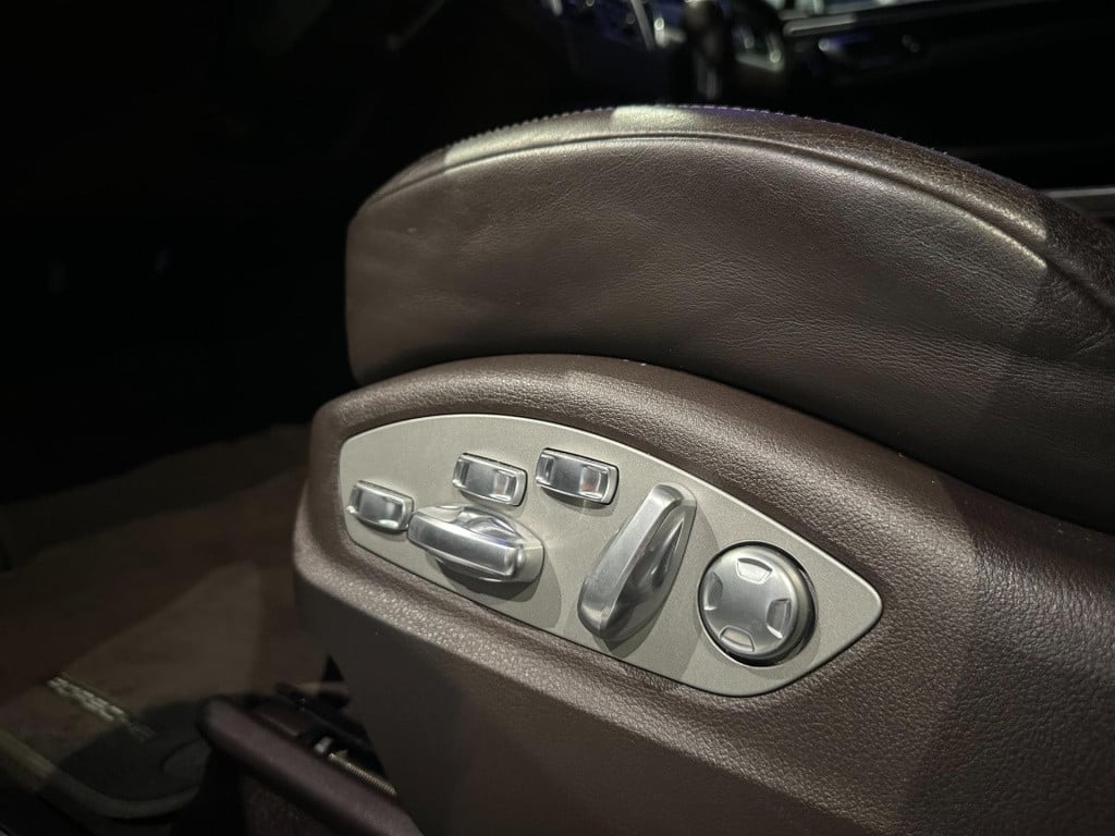 Porsche Macan 3.0 s *luchtvering*sportchrono*stoelventilatie