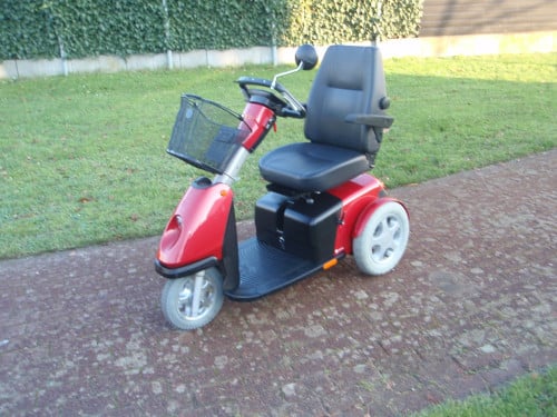 Zgan Trophy 6 best geveerde scootmobiel met 3wielen met nog maar 2463 km !