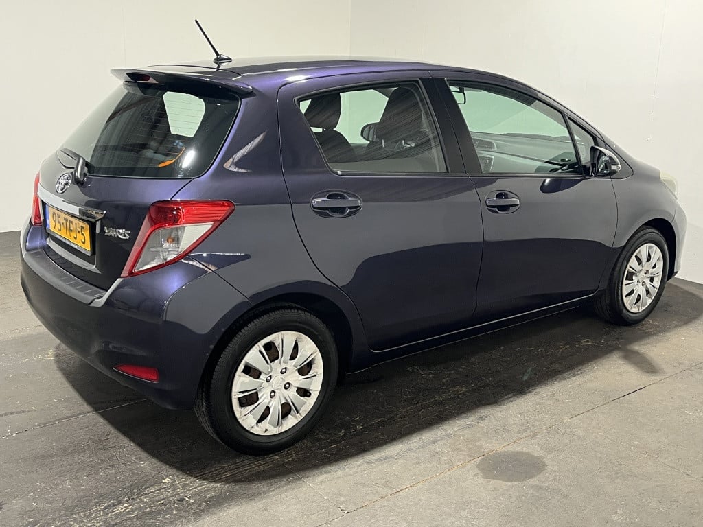 Toyota Yaris 1.3 vvt-i aspiration | airco | camera |