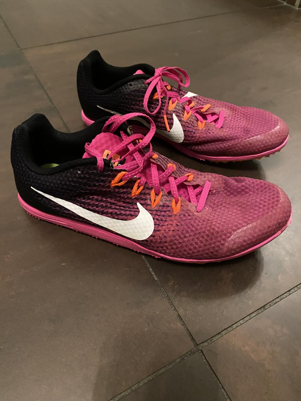 Nike spikes mt 43 (=41)