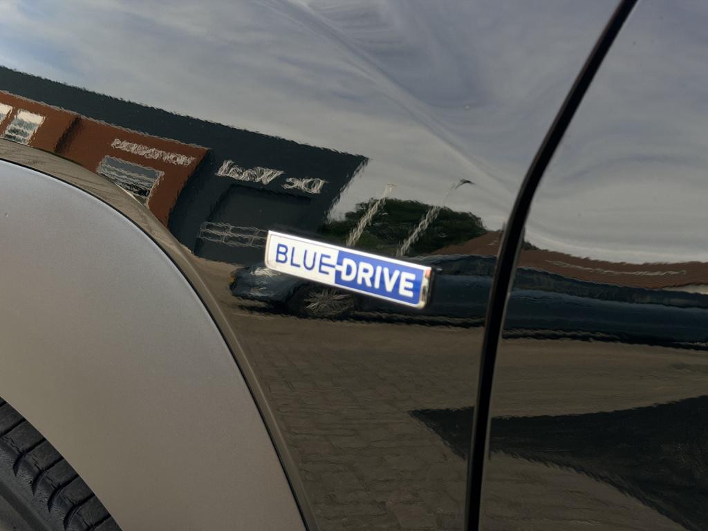 Hyundai Kona 1.6 gdi hev premium two-tone | carplay | camera | cruise contr
