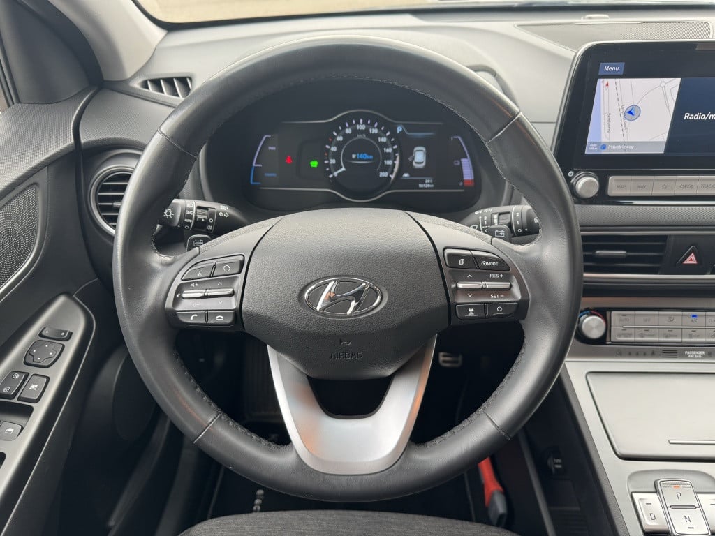 Hyundai Kona ev comf smart 39 kwh | 1e eigenaar | dealer onderhouden! |