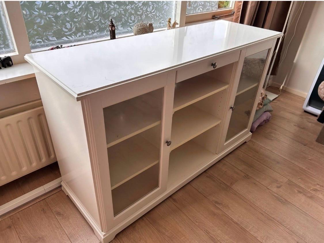 IKEA Liatorp vitrine dressoir