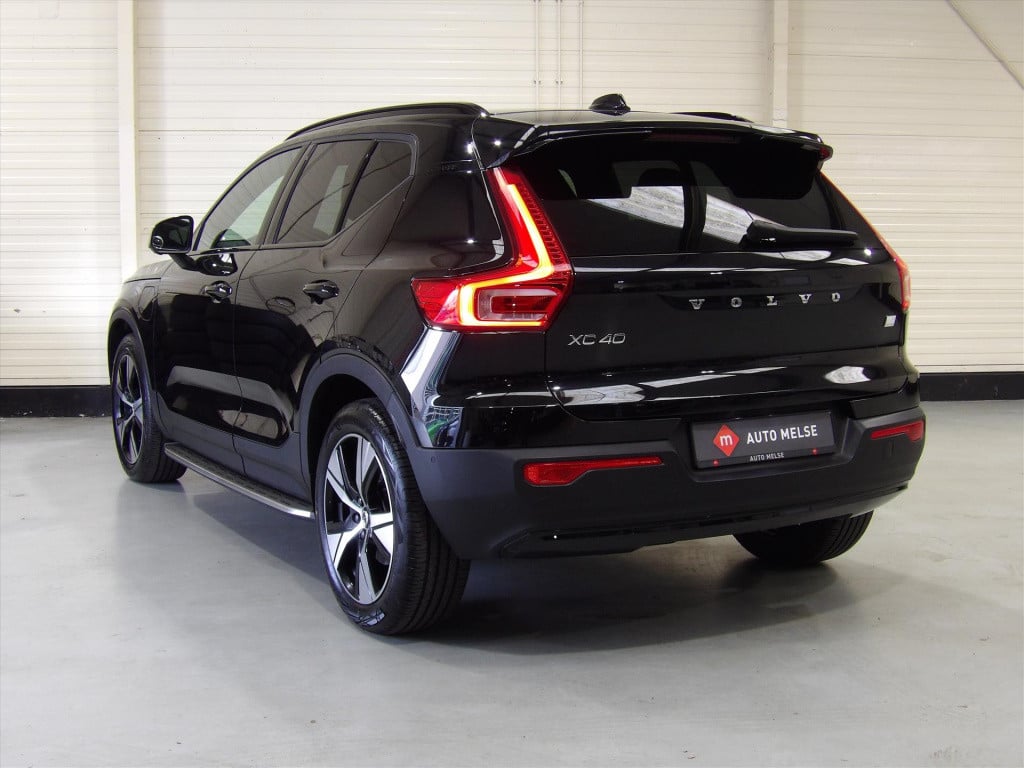 Volvo XC40 t4 twin engine 211pk geartronic r-design