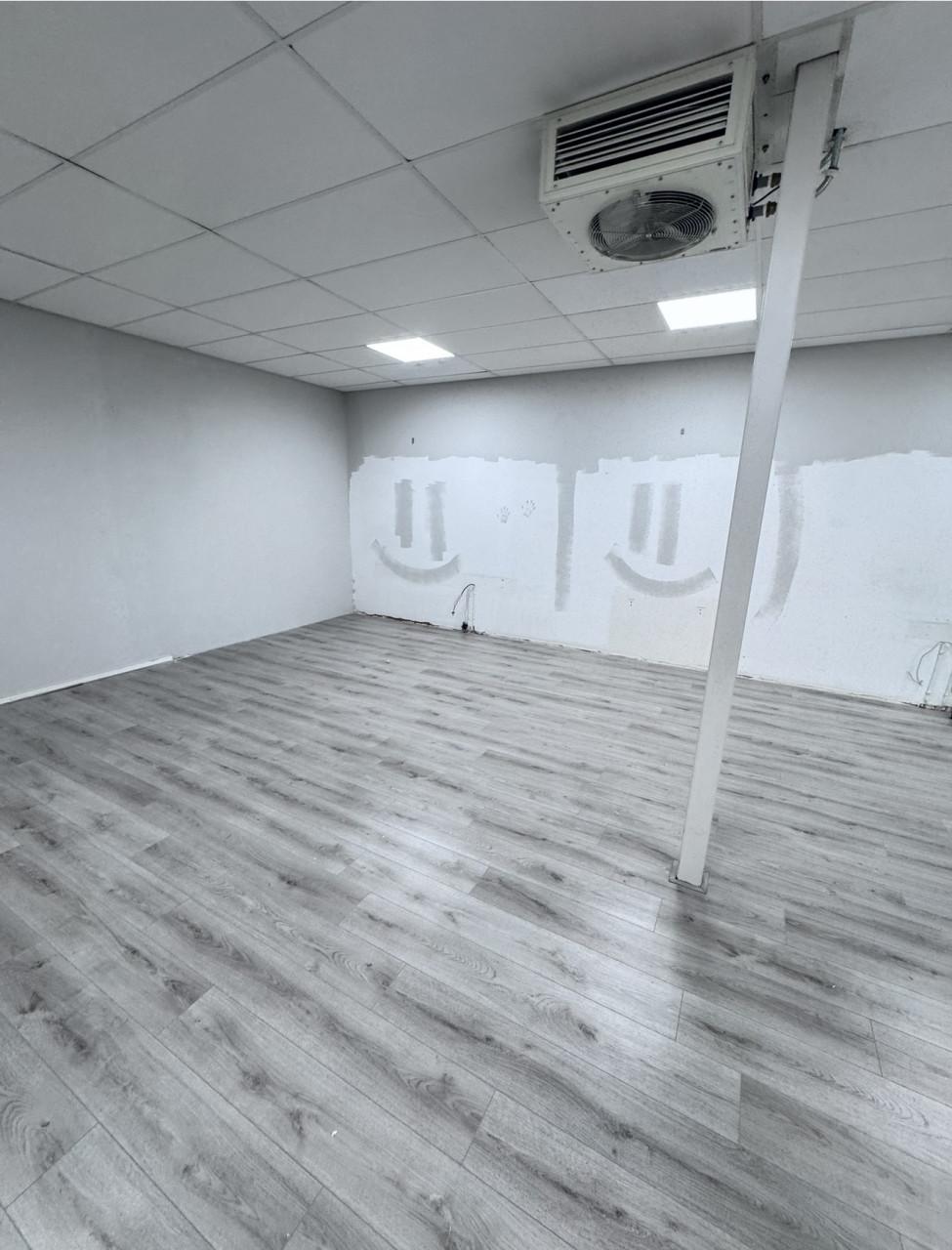 Bedrijfsruimte ruimte te huur 150m² Heinkenszand Dorpsstraat