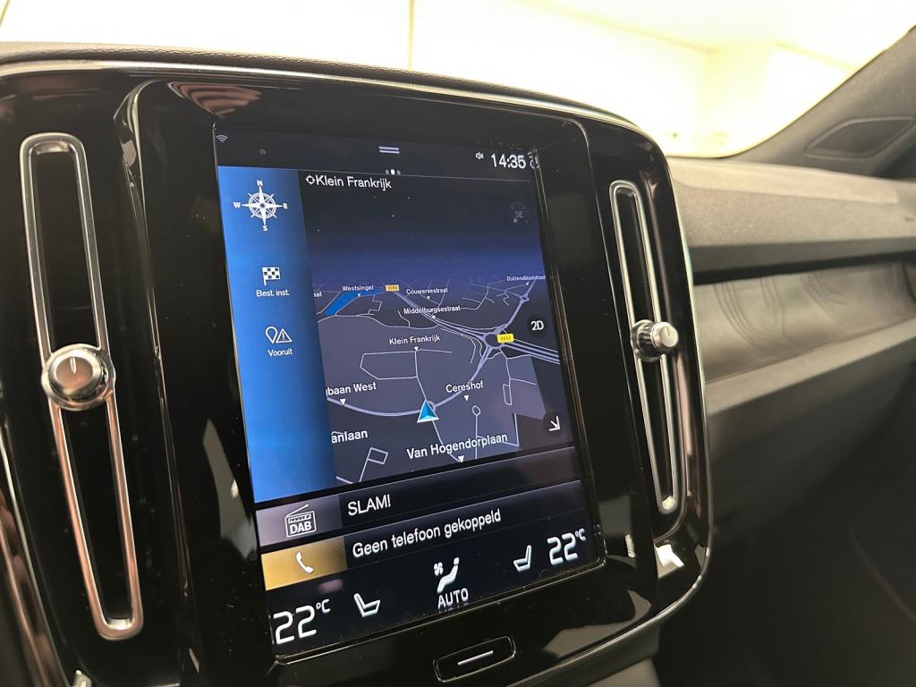 Volvo XC40 1.5 t4 plug-in hybrid ultimate dark | trekhaak | panoramadak | h