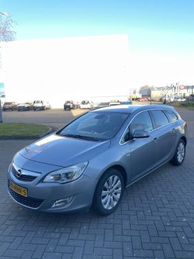 Opel Astra 1.4 Turbo 88KW ST 2011 Grijs | NAP | NIEUWE APK!