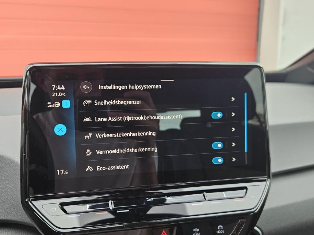 Volkswagen Id.3 life 58 kwh | carplay | pdc