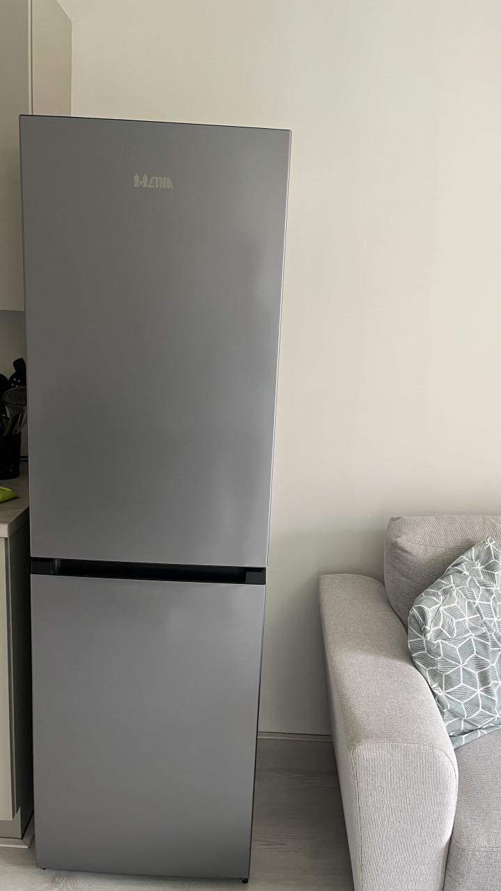 Koelkast + vriezer ETNA Multiflow 360 no frost te koop.