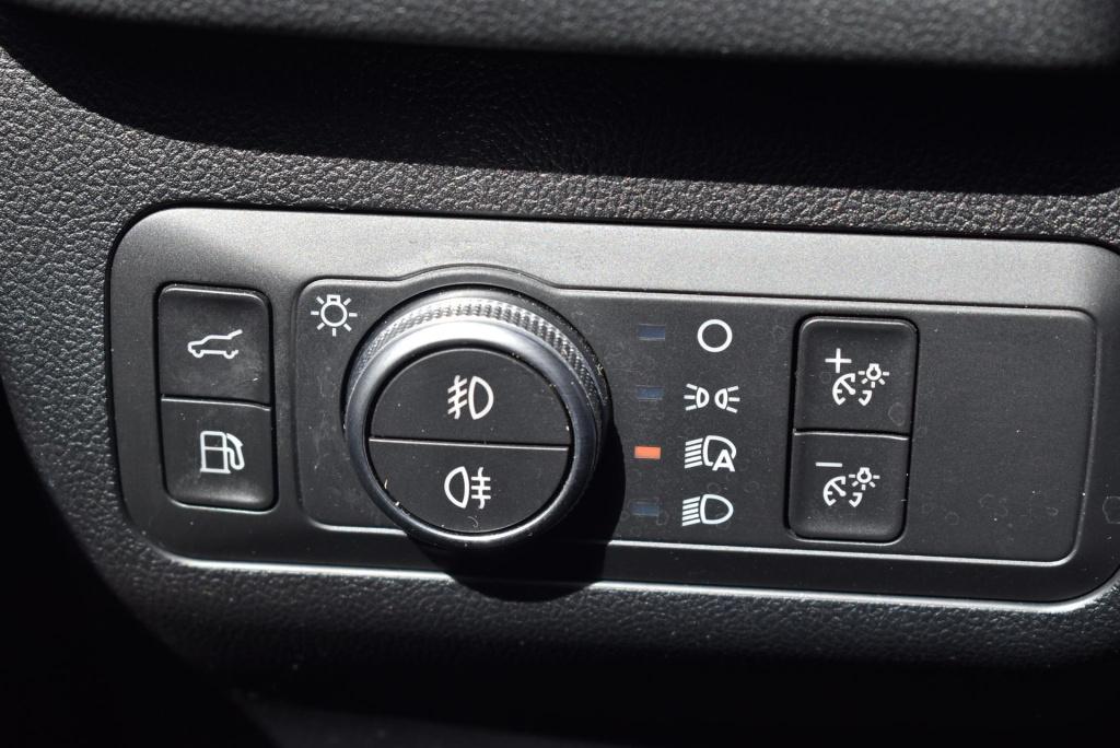 Ford Kuga 2.5 phev st-line x | elektrisch wegklapbare trekhaak | climate co