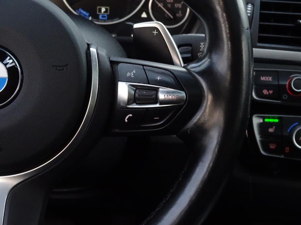 BMW 3-serie 330e luxury