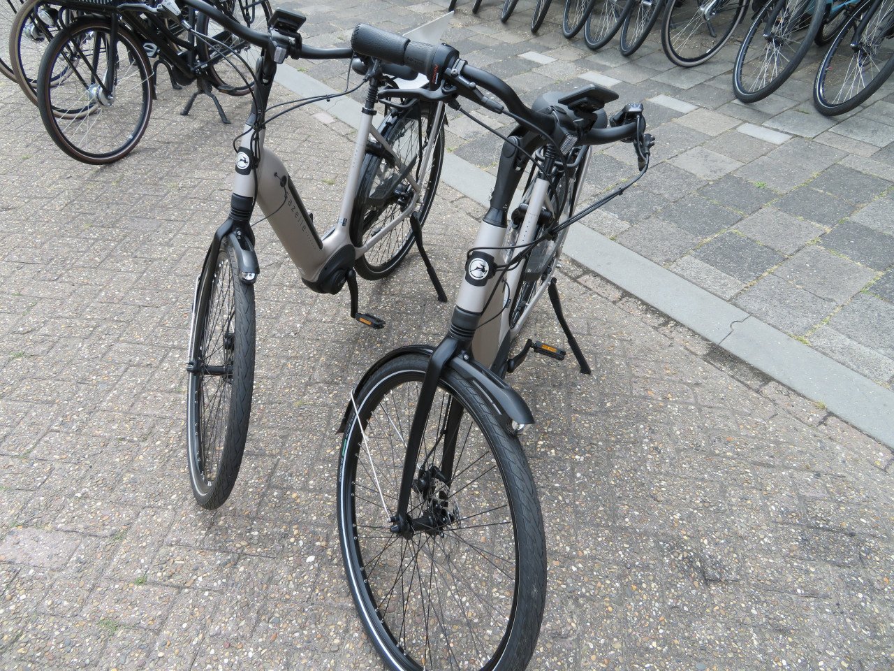 Gazelle grenoble c8 hmb super aanbieding € 850,- korting