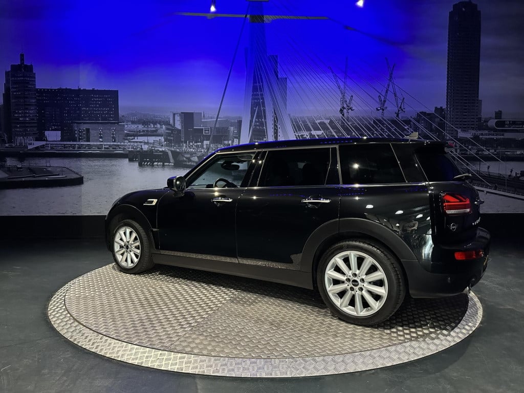 Mini Clubman mini 1.5 cooper classic *origineel nl*camera*carplay*