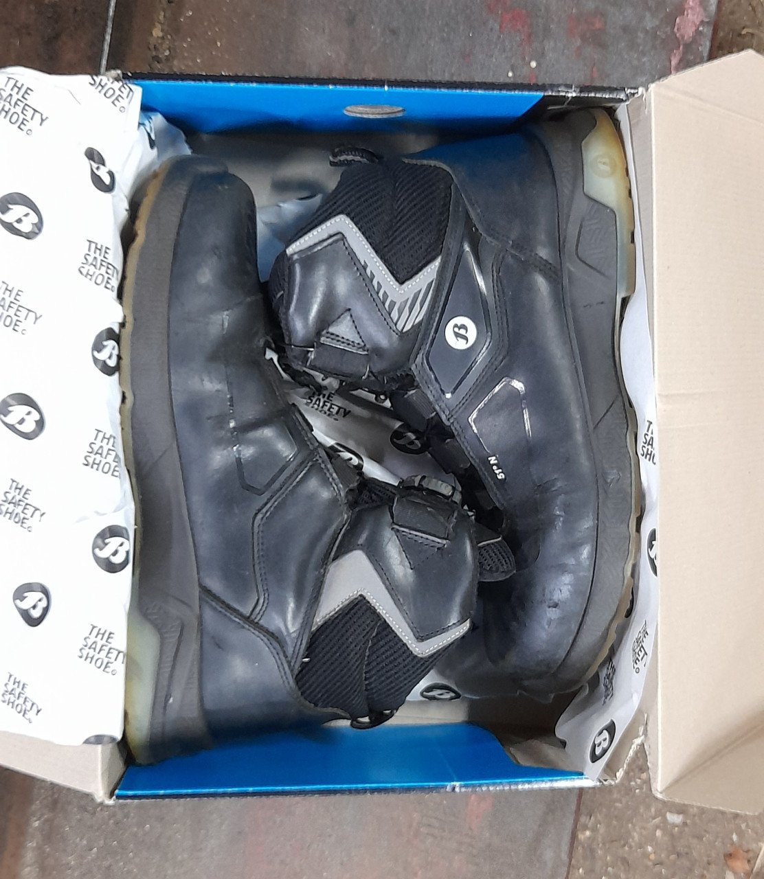 Bata werkschoenen maat 44
