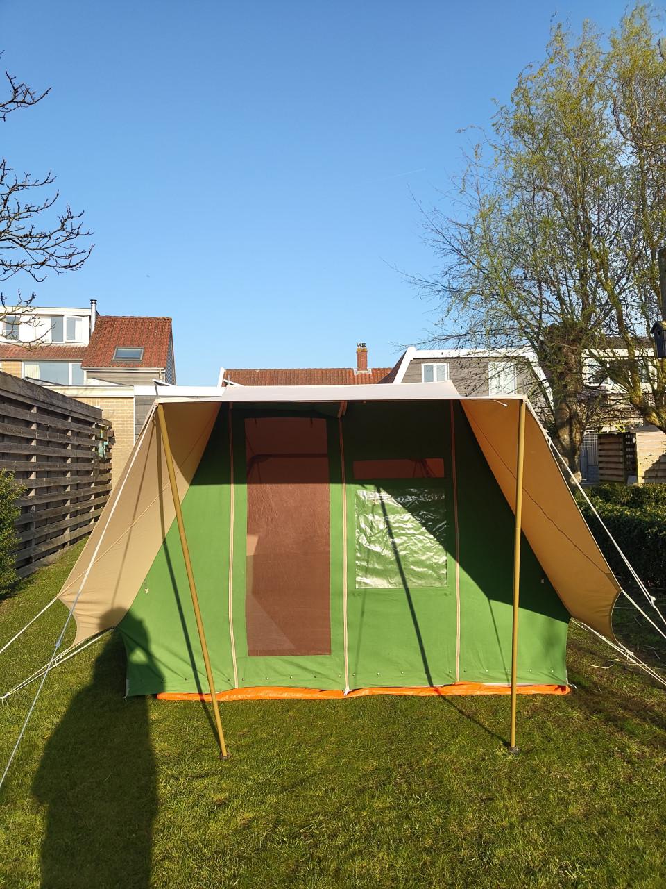 De Waard Papegaaiduiker