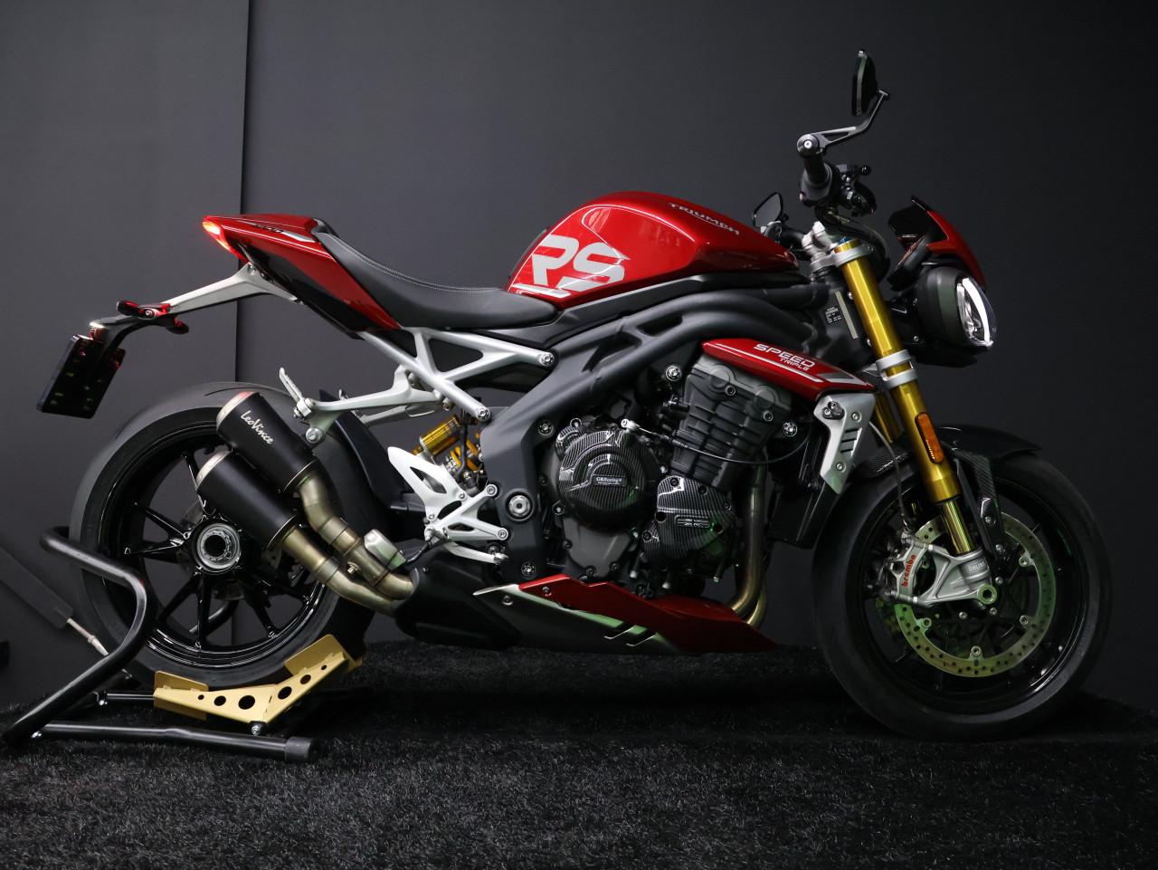 SPEED TRIPLE RS | Carnival Red