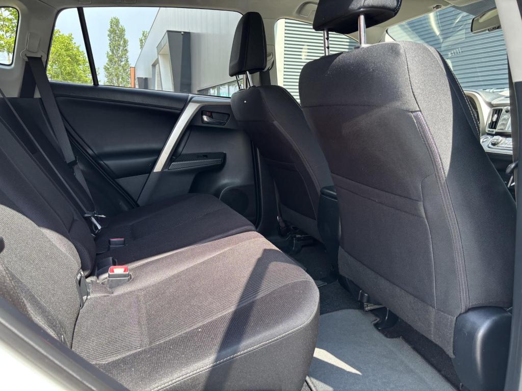 Toyota Rav4 2.0 style 4wd